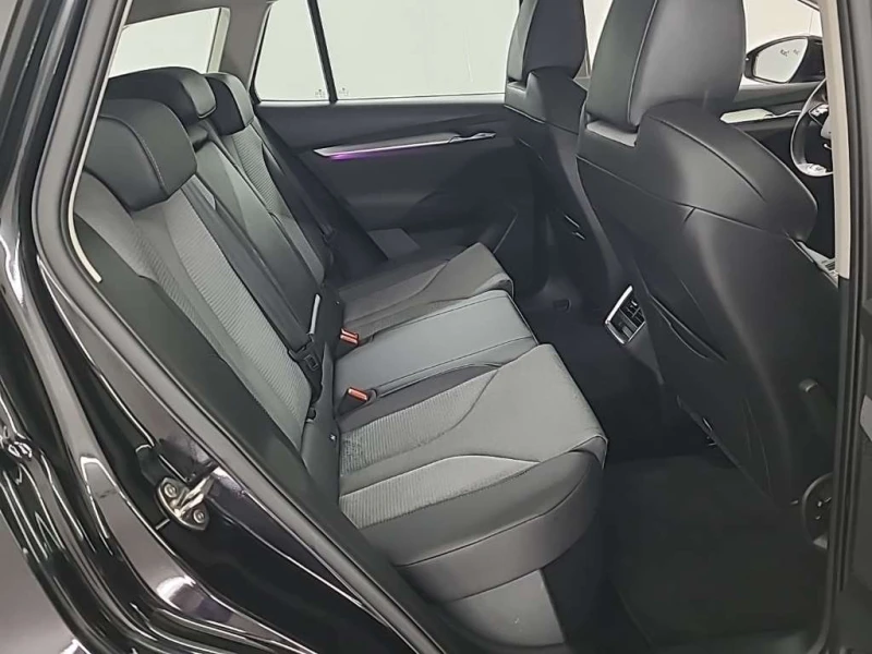 Skoda Enyaq, снимка 5 - Автомобили и джипове - 51820815