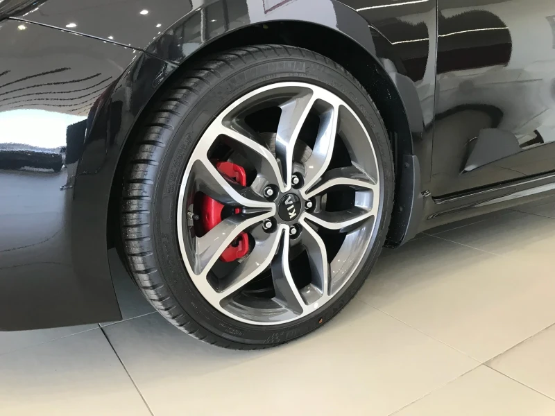 Kia Ceed GT, снимка 3 - Автомобили и джипове - 52507757