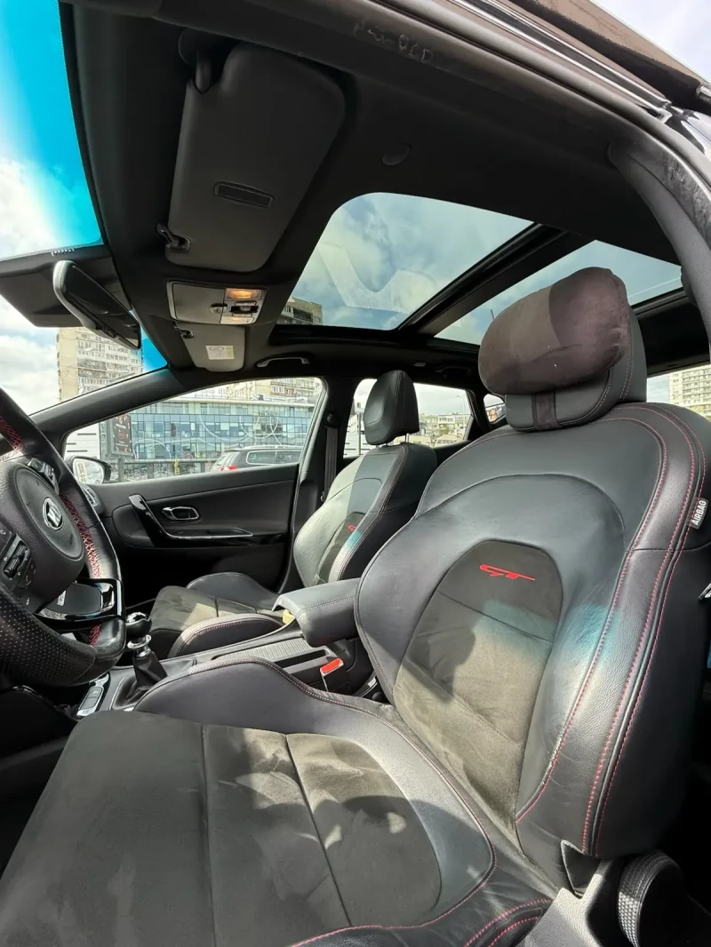 Kia Ceed GT, снимка 4 - Автомобили и джипове - 52507757