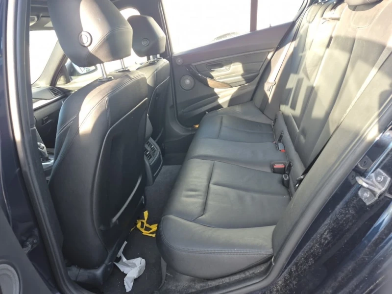 BMW 335 * 335I XDRIVE * CARFAX * БЕЗ ПЪРВОНАЧАЛНА ВНОСКА, снимка 12 - Автомобили и джипове - 52907920