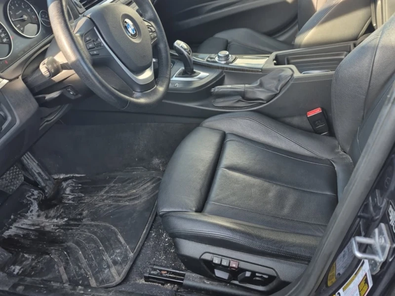 BMW 335 * 335I XDRIVE * CARFAX * БЕЗ ПЪРВОНАЧАЛНА ВНОСКА, снимка 5 - Автомобили и джипове - 52907920