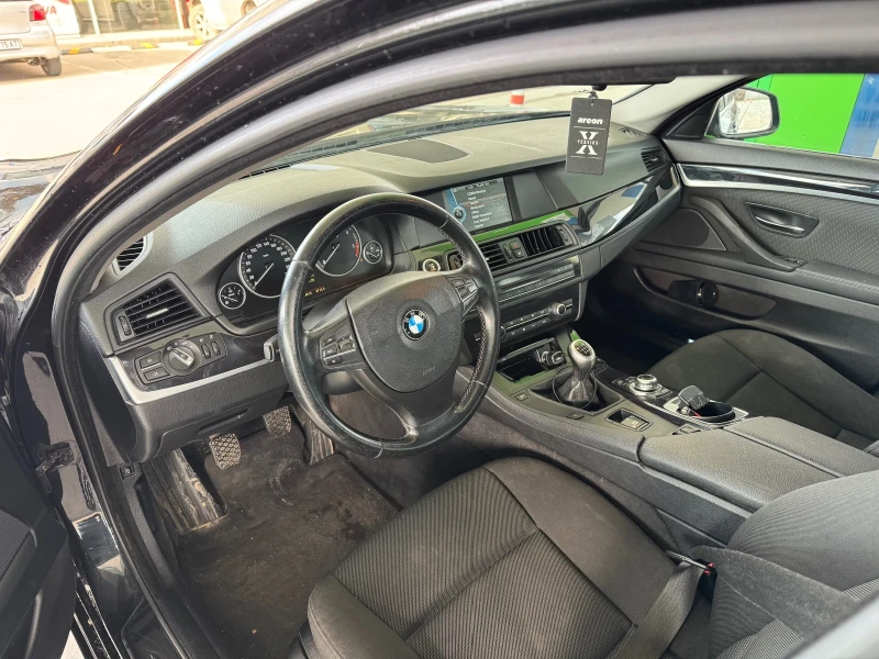 BMW 520, снимка 5 - Автомобили и джипове - 52942927