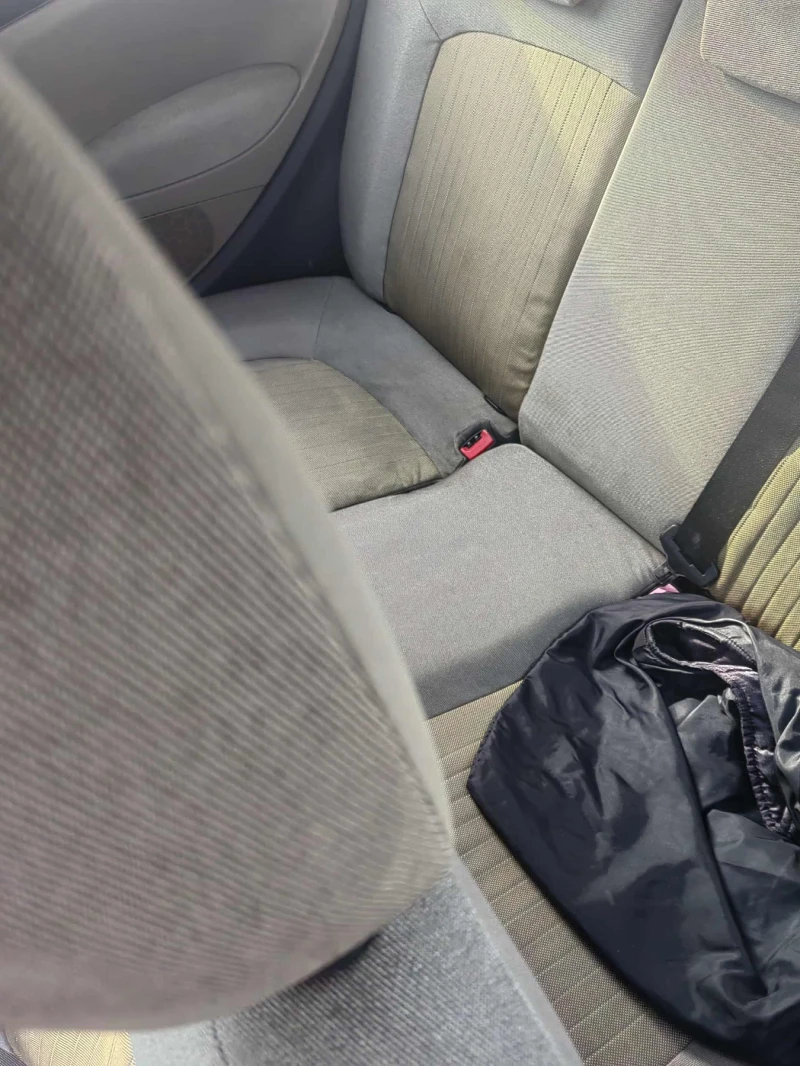 Fiat Punto 1.3 Multijet, снимка 10 - Автомобили и джипове - 53352060