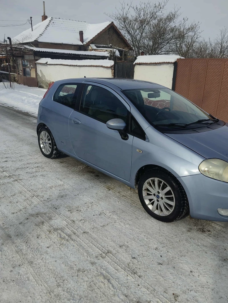 Fiat Punto 1.3 Multijet, снимка 2 - Автомобили и джипове - 53352060