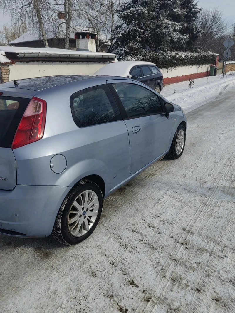 Fiat Punto 1.3 Multijet, снимка 3 - Автомобили и джипове - 53352060