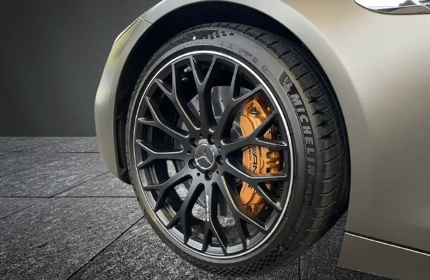 Mercedes-Benz SL 55 AMG 4Matic+ = Premium Plus= Ceramic Brakes Гаранция - изображение 4