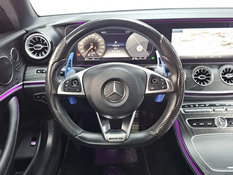 Mercedes-Benz E 220 d Coupe AMG/ HEAD UP/ PANO/ �������/ DIGI/ ������ | Mobile.bg � ����������� 14
