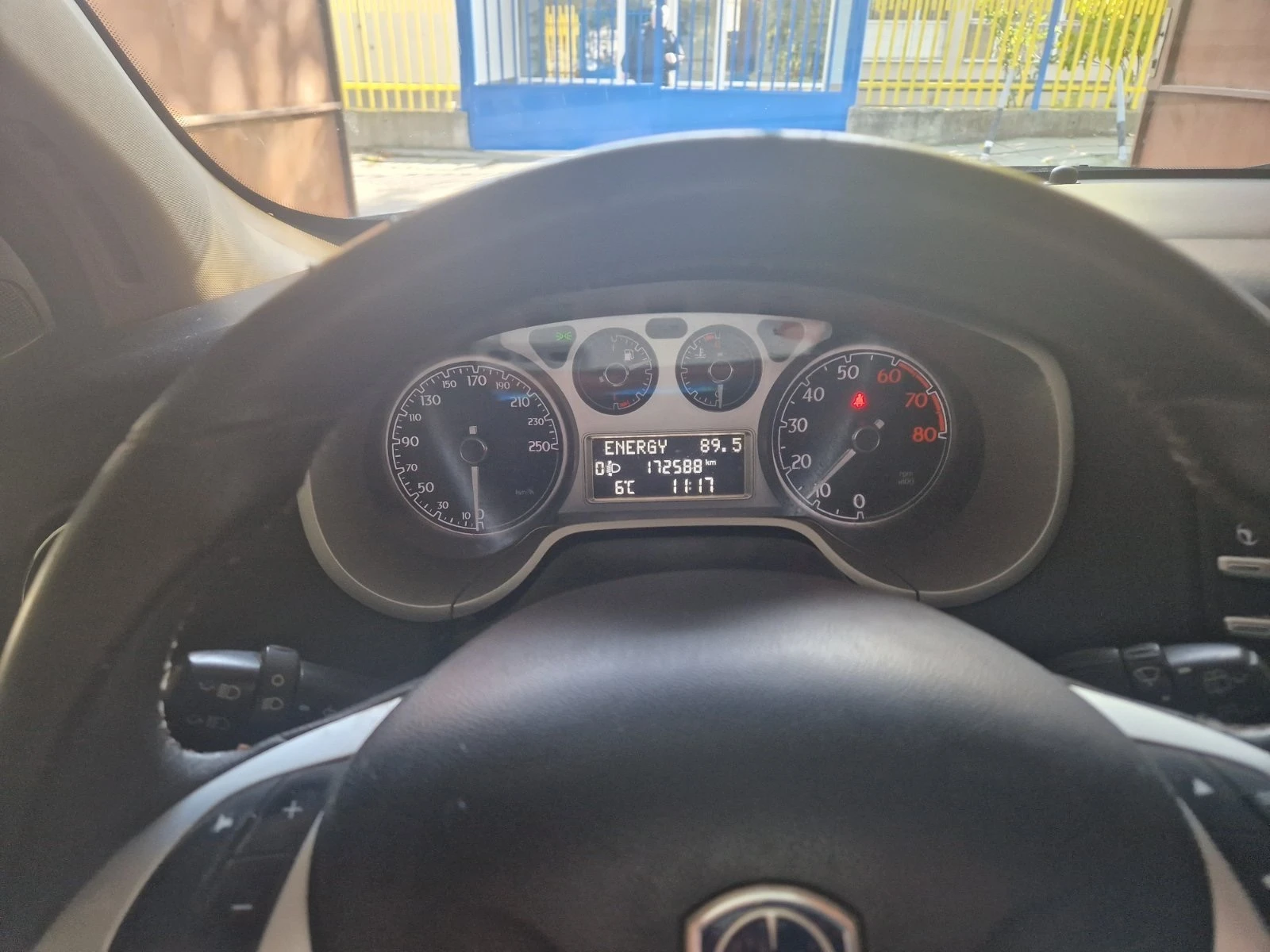 Lancia Delta 1.4i benzin ТОП СЪСТОЯНИЕ - изображение 8
