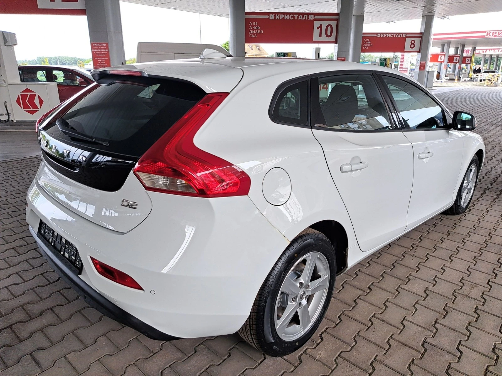 Volvo V40 1.6D 120ps ACTIVE ITALIA - изображение 7