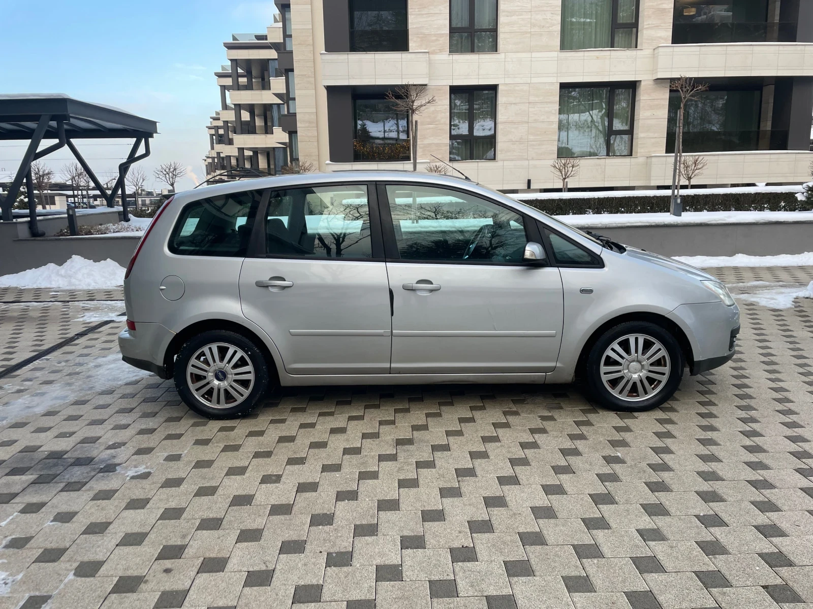 Ford C-max 1.6TDCi - изображение 4