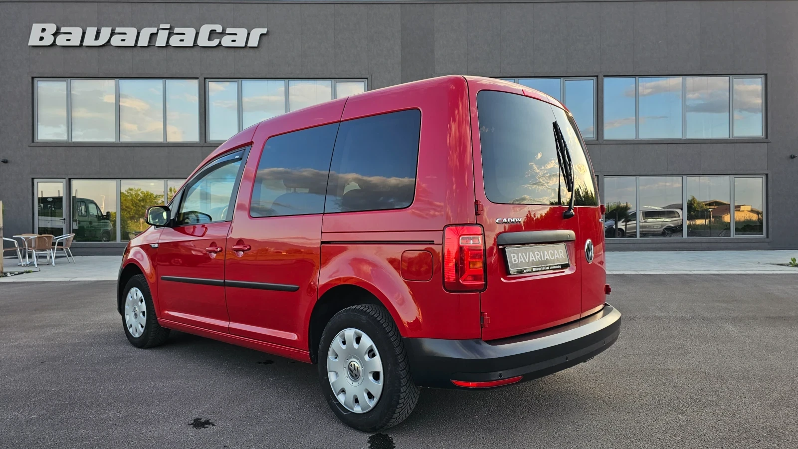 VW Caddy 1.4 TGI BlueMotion Eco-Fuel* Navi* Euro6d  - изображение 4