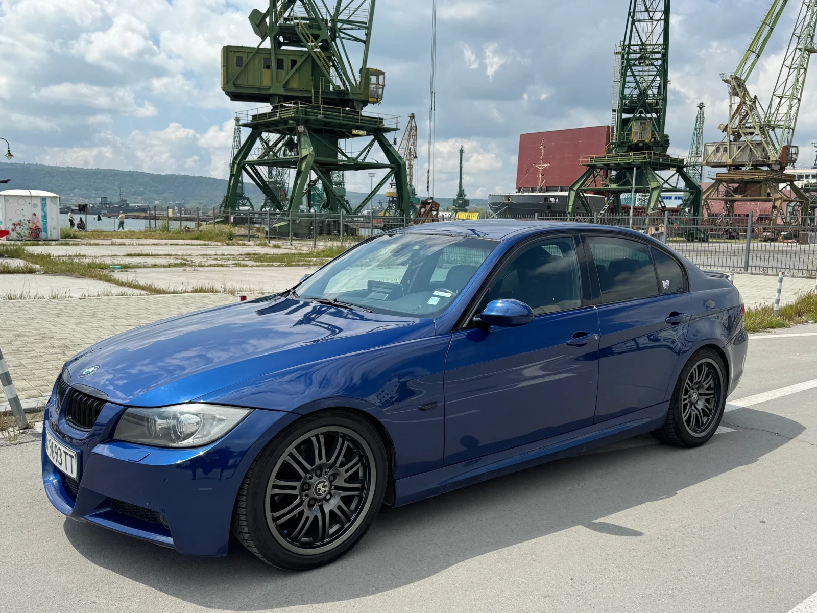BMW 320 M-Pack - изображение 2
