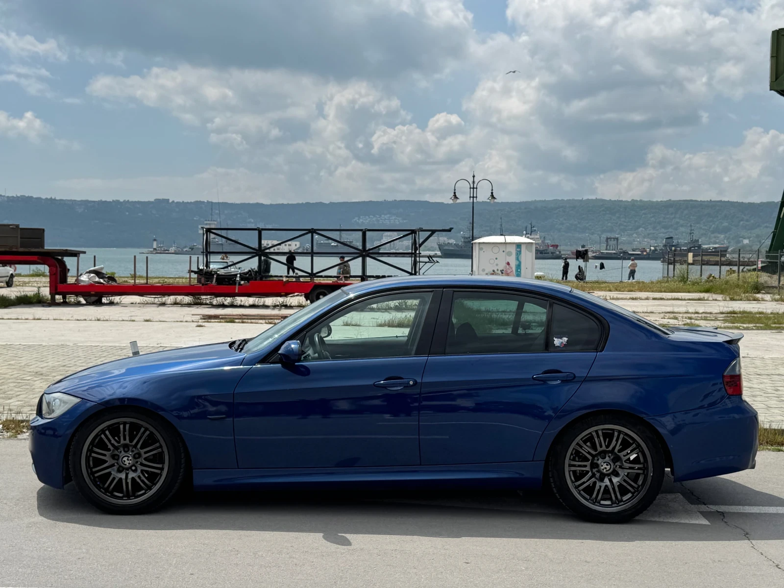 BMW 320 M-Pack - изображение 3