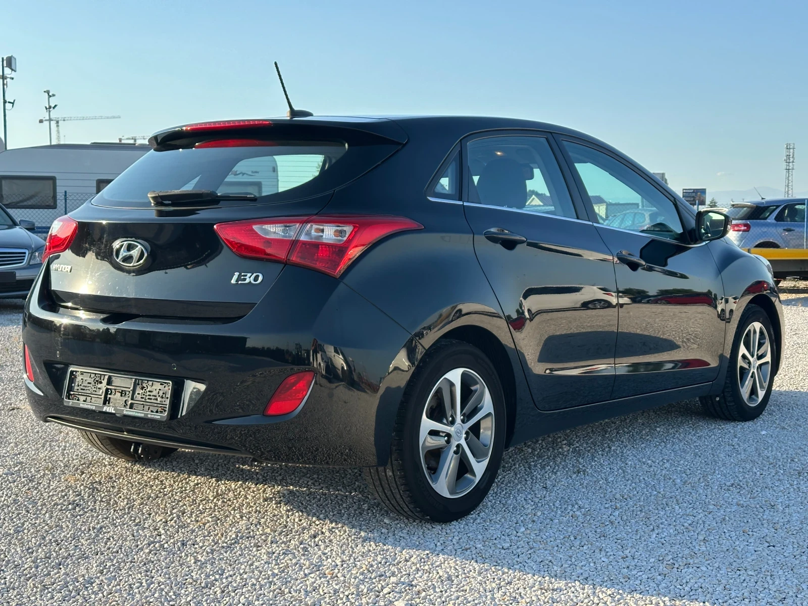Hyundai I30 1.6 CRDI DCT Blue Automatic  - изображение 4