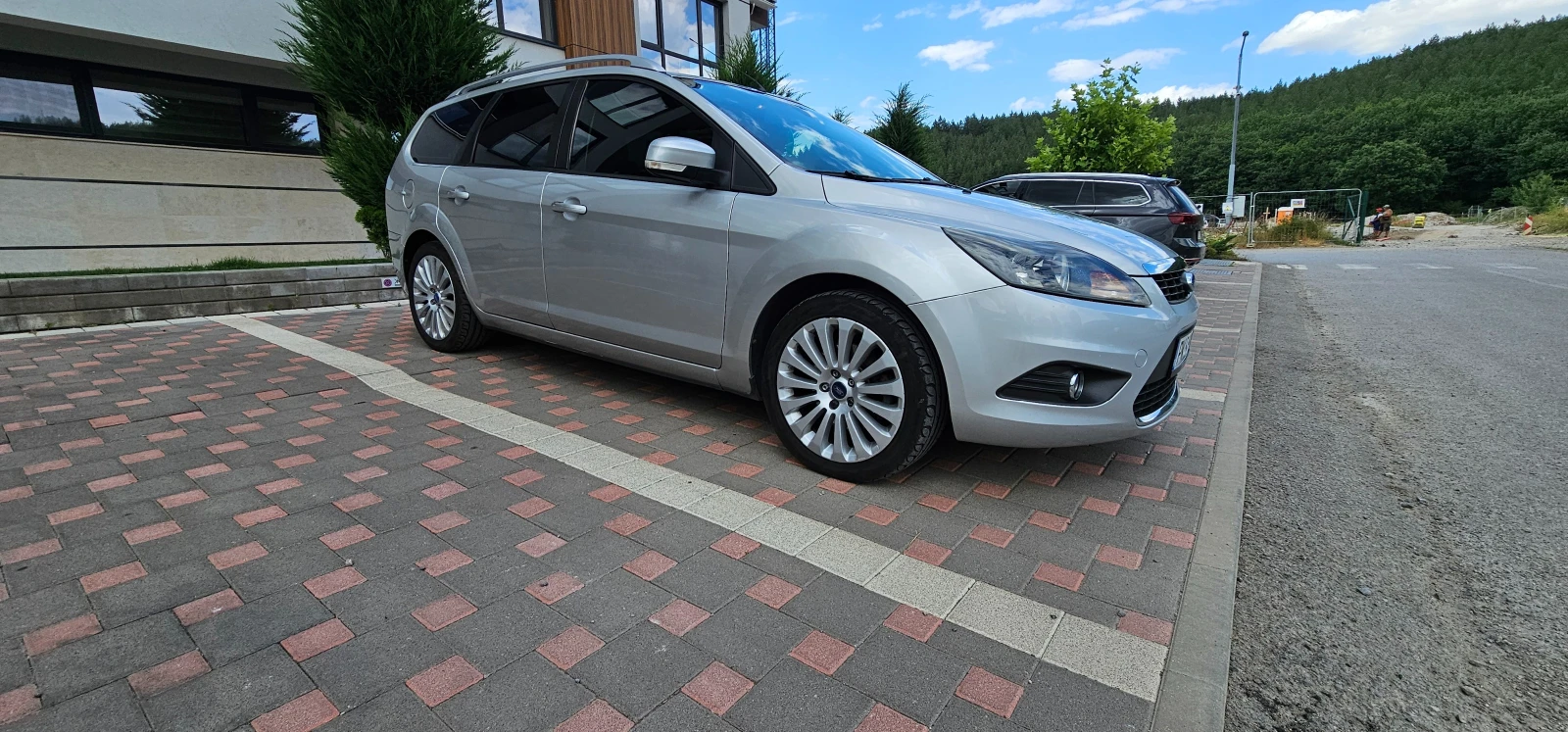 Ford Focus  Titanium 2.0 Duratec 16V - изображение 8