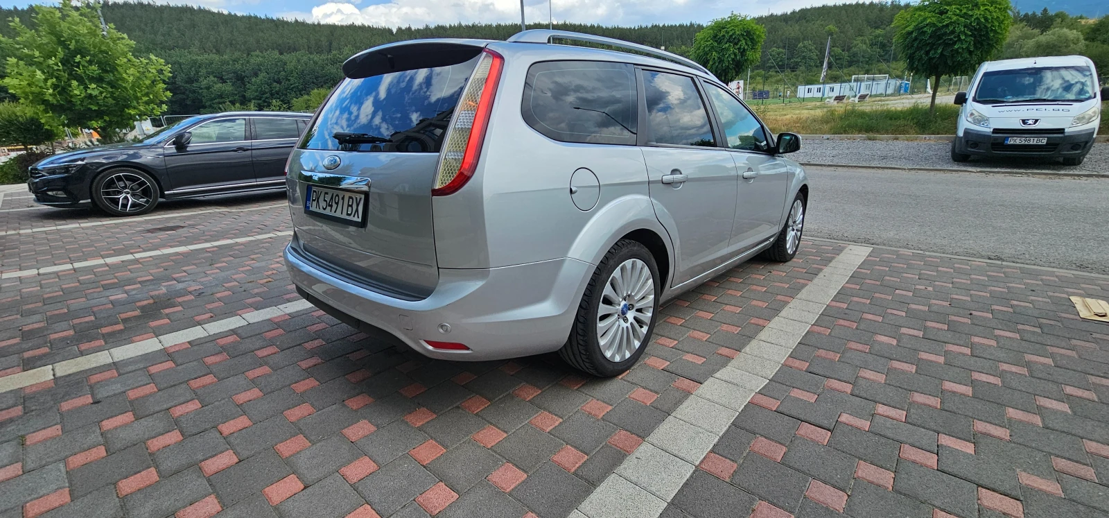 Ford Focus  Titanium 2.0 Duratec 16V - изображение 6