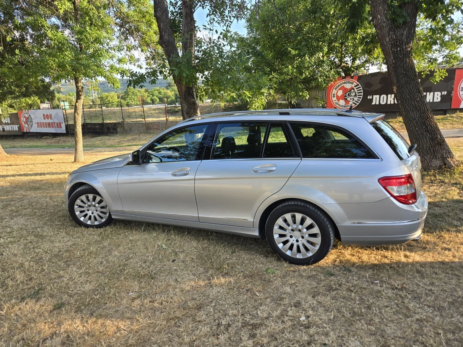 Mercedes-Benz C 220  - изображение 4