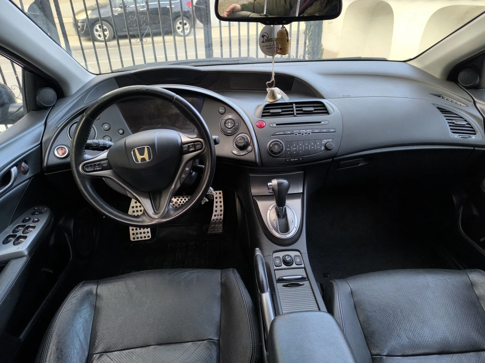 Honda Civic 1.8 бензин  - изображение 8