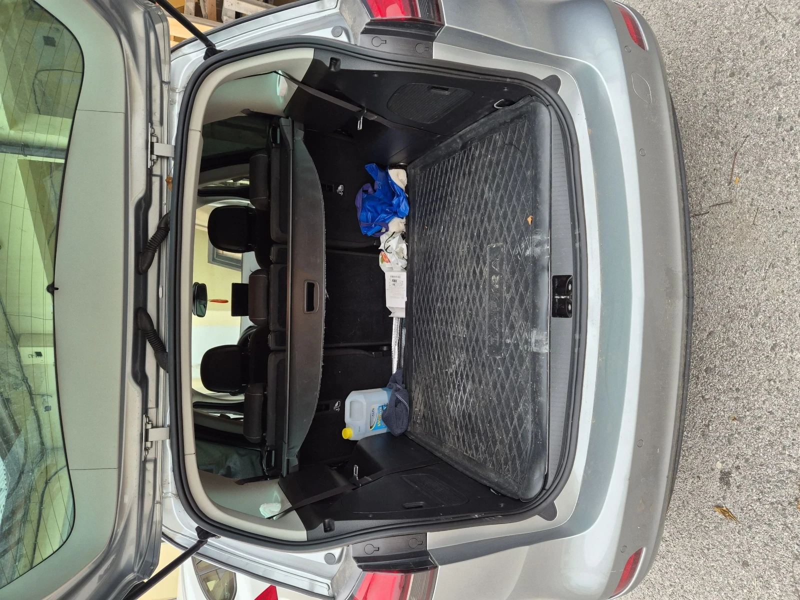 Opel Zafira 1.4 турбо, снимка 7 - Автомобили и джипове - 54160695