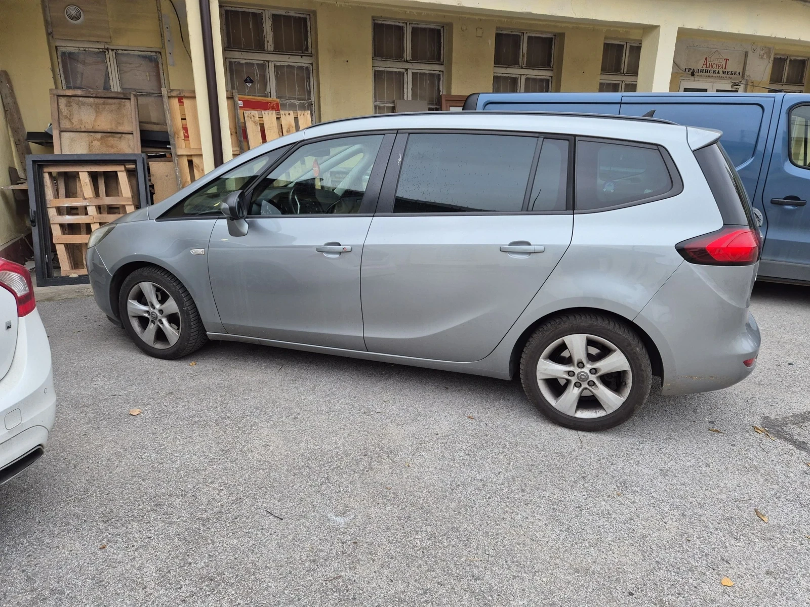 Opel Zafira 1.4 турбо, снимка 2 - Автомобили и джипове - 54160695