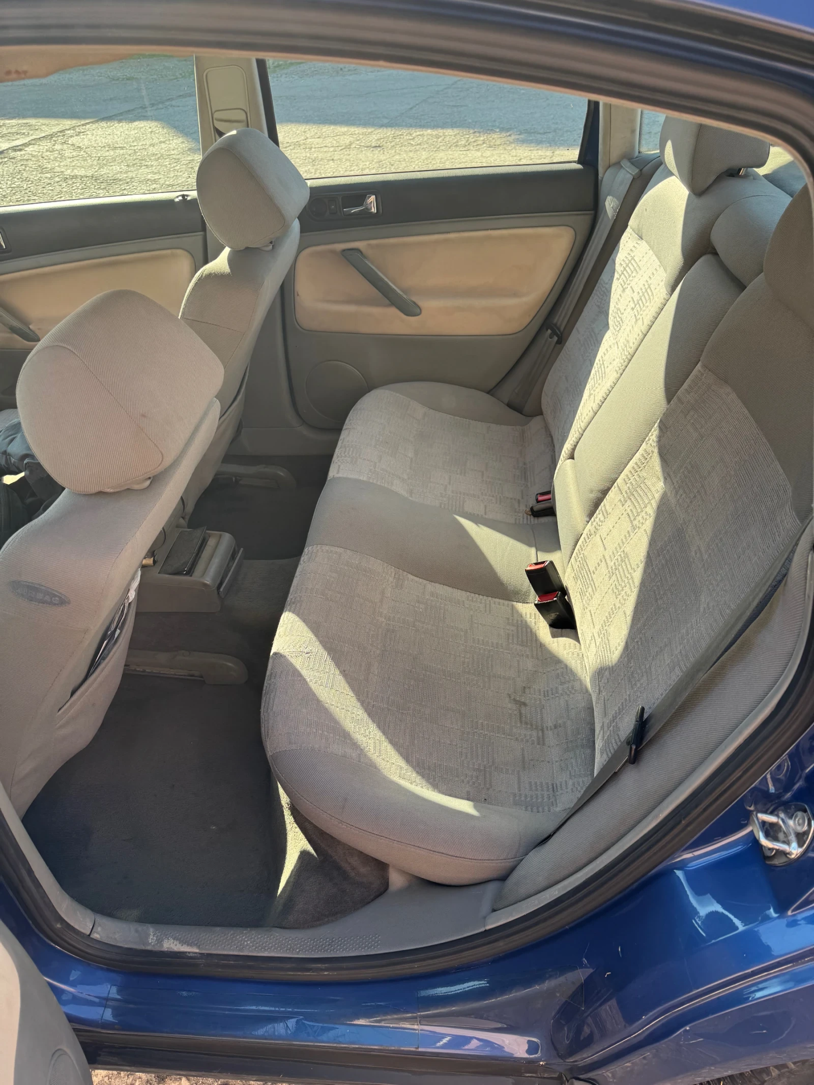 VW Passat 1.9 , снимка 7 - Автомобили и джипове - 54481455