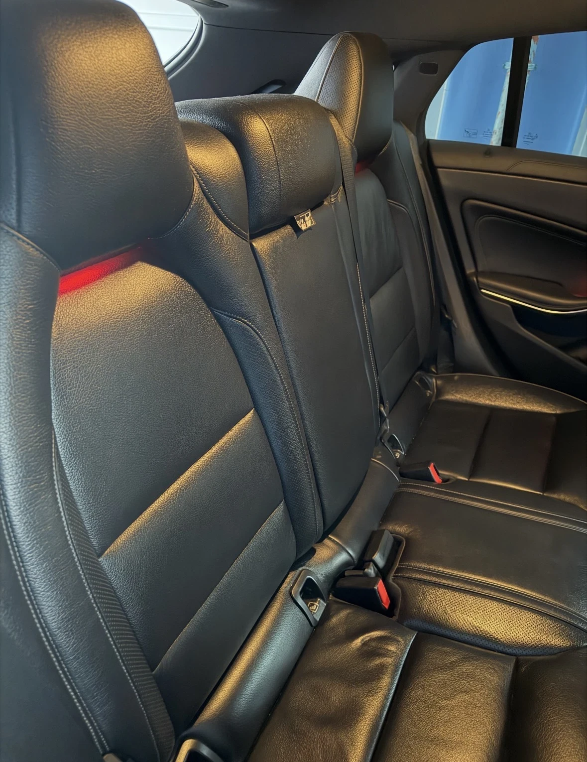 Mercedes-Benz CLA 220 AMG DISTRONIC ИЗПЛАЩАНЕ, снимка 7 - Автомобили и джипове - 54662486