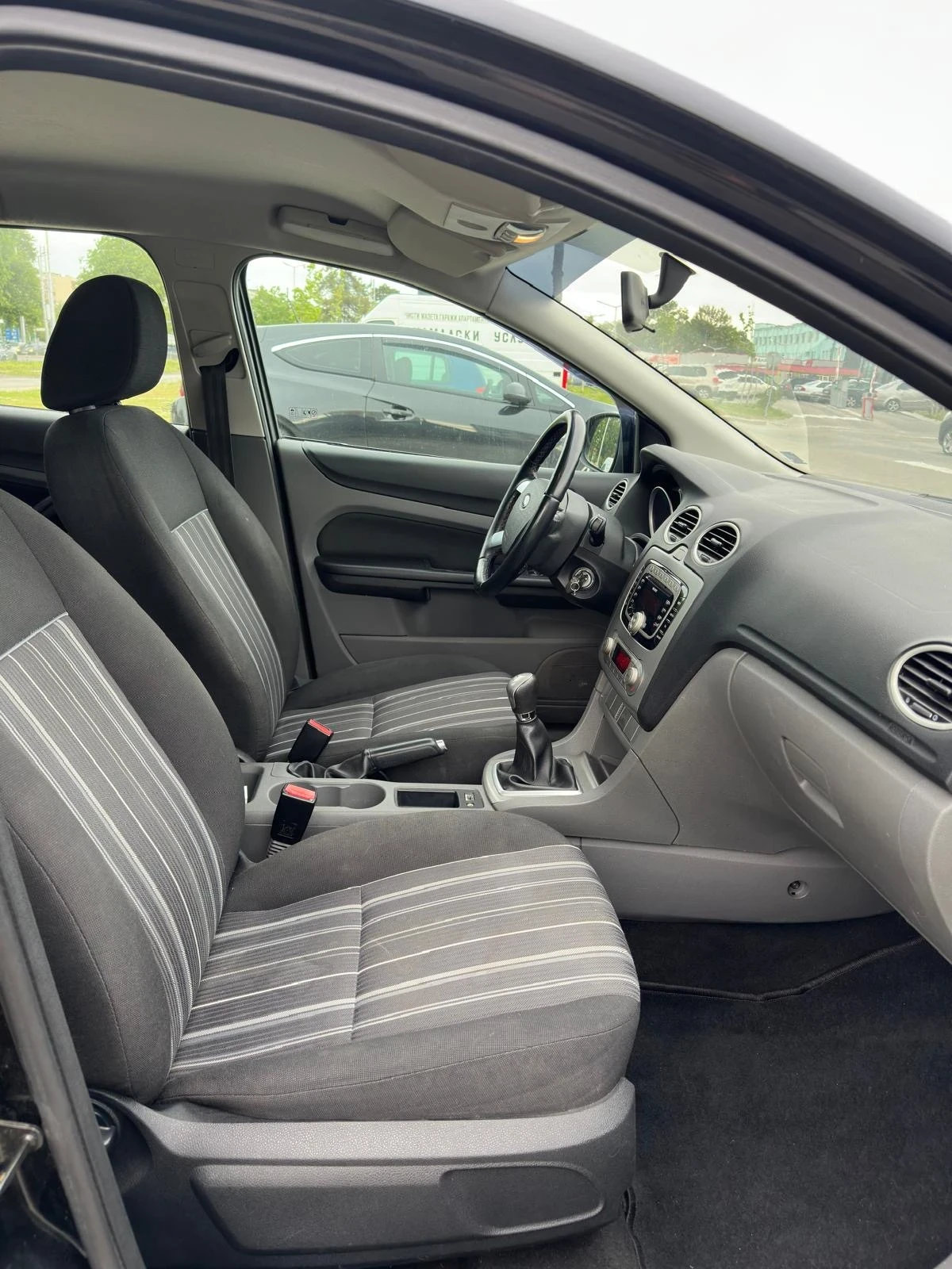 Ford Focus 1.6i 101кс/Автопилот/Климатроник/Теглич, снимка 8 - Автомобили и джипове - 54826286