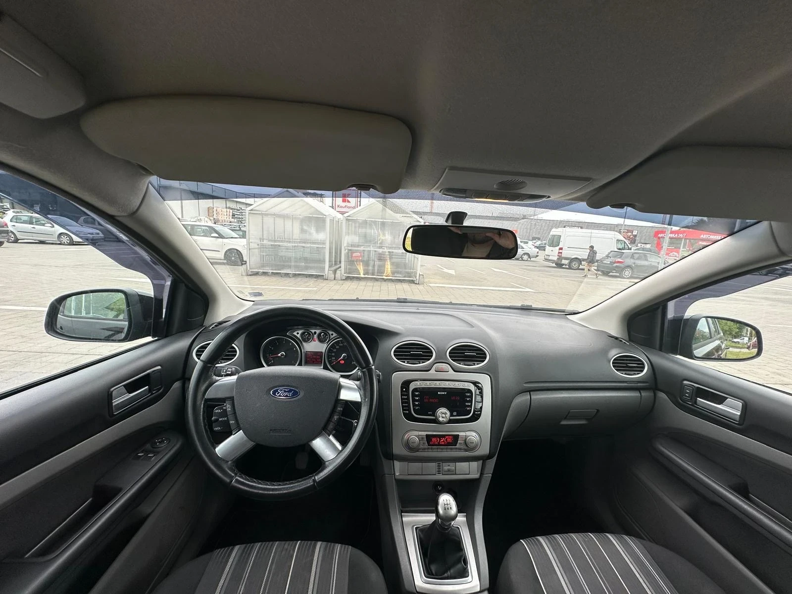 Ford Focus 1.6i 101кс/Автопилот/Климатроник/Теглич, снимка 7 - Автомобили и джипове - 54826286