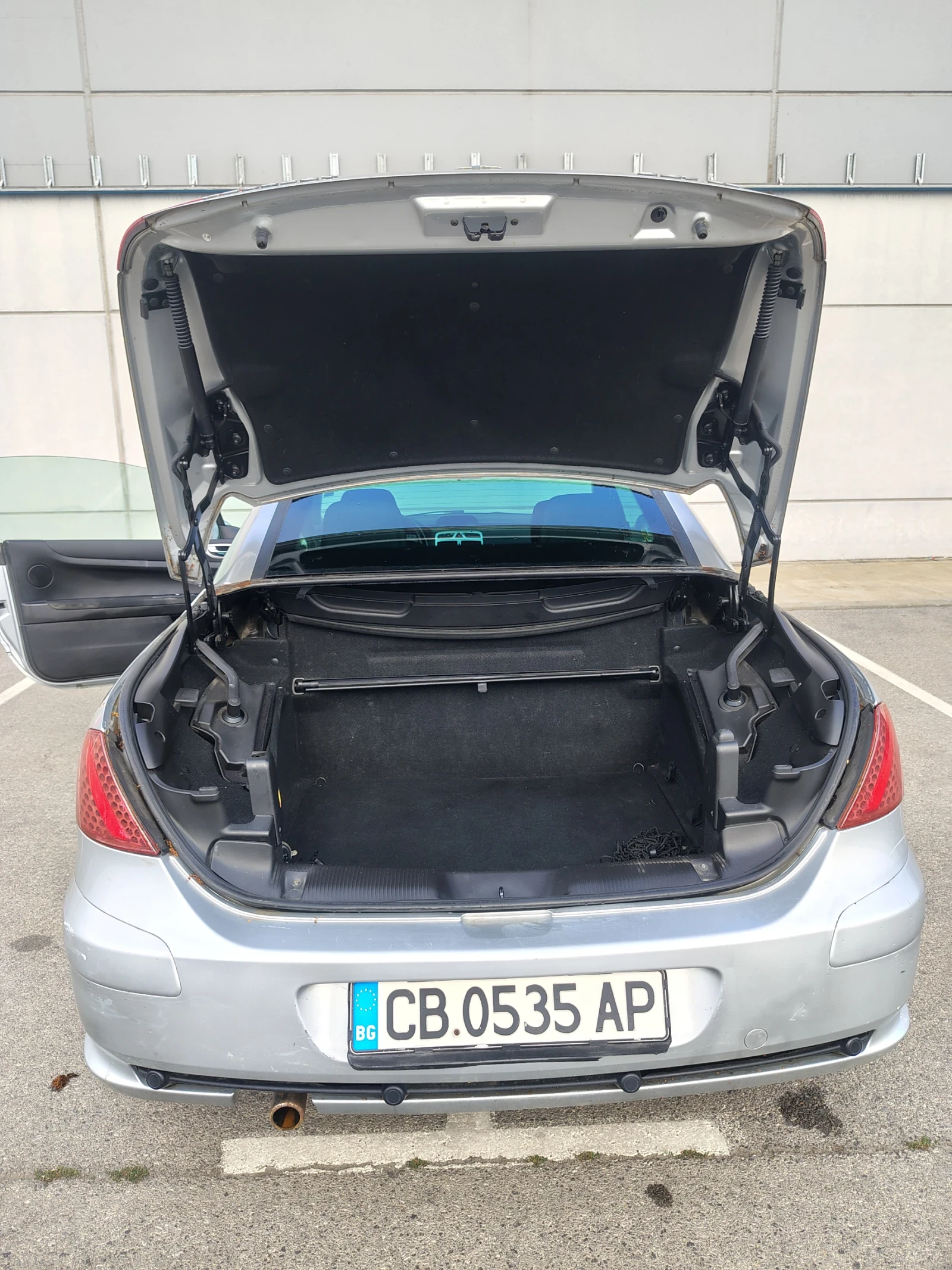 Peugeot 307 CC, снимка 8 - Автомобили и джипове - 55355009