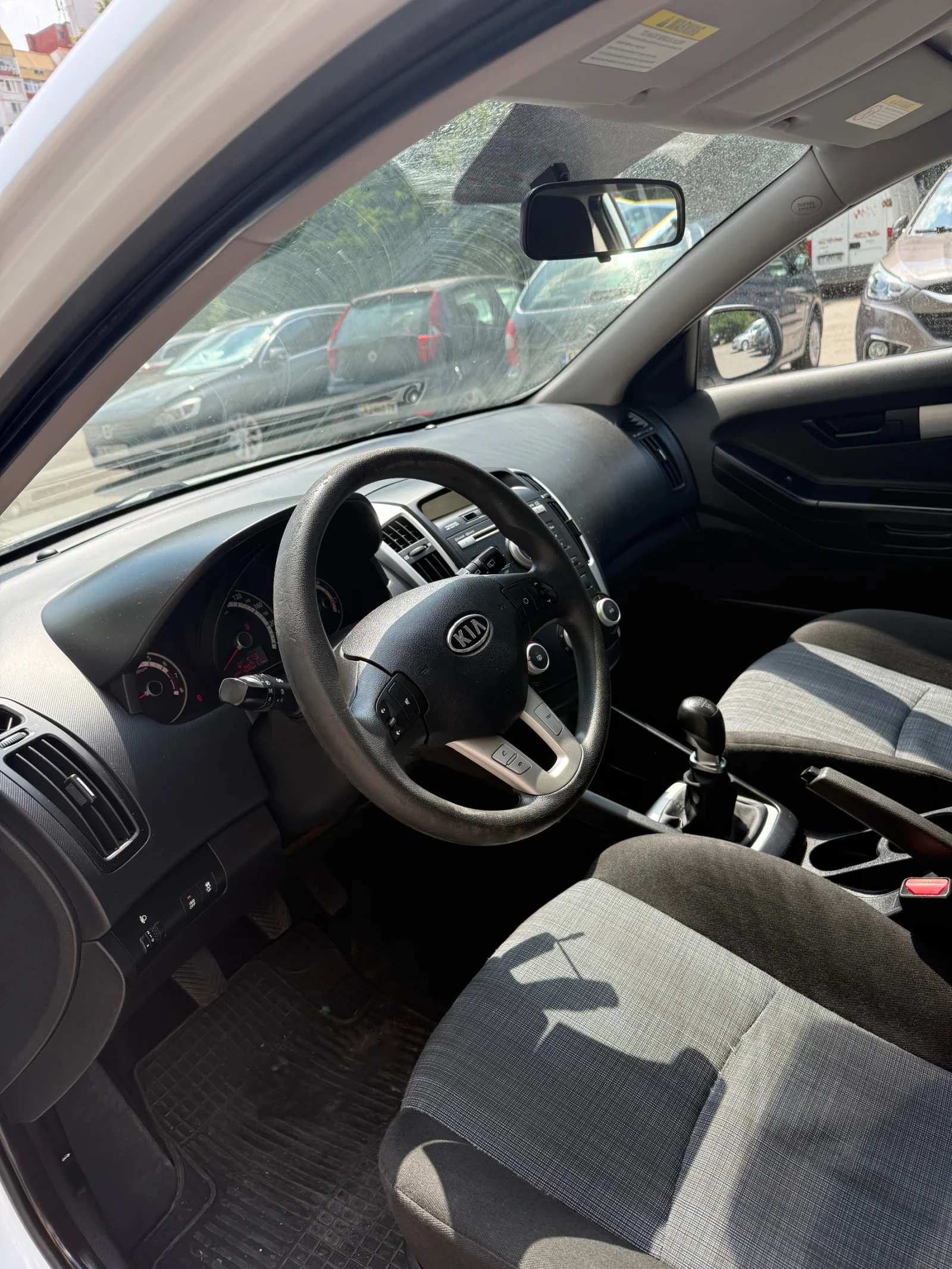 Kia Ceed 1.4i 126хил!!!НОВВНОСАвстрияРегистрирана Обслужена, снимка 7 - Автомобили и джипове - 55654446