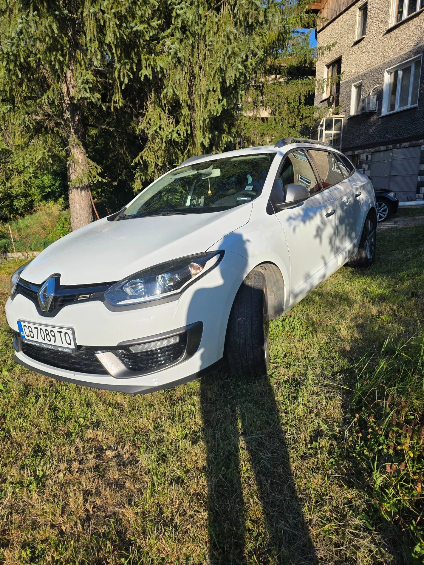 Renault Megane 1.6 dCi GT line, снимка 2 - Автомобили и джипове - 55693933