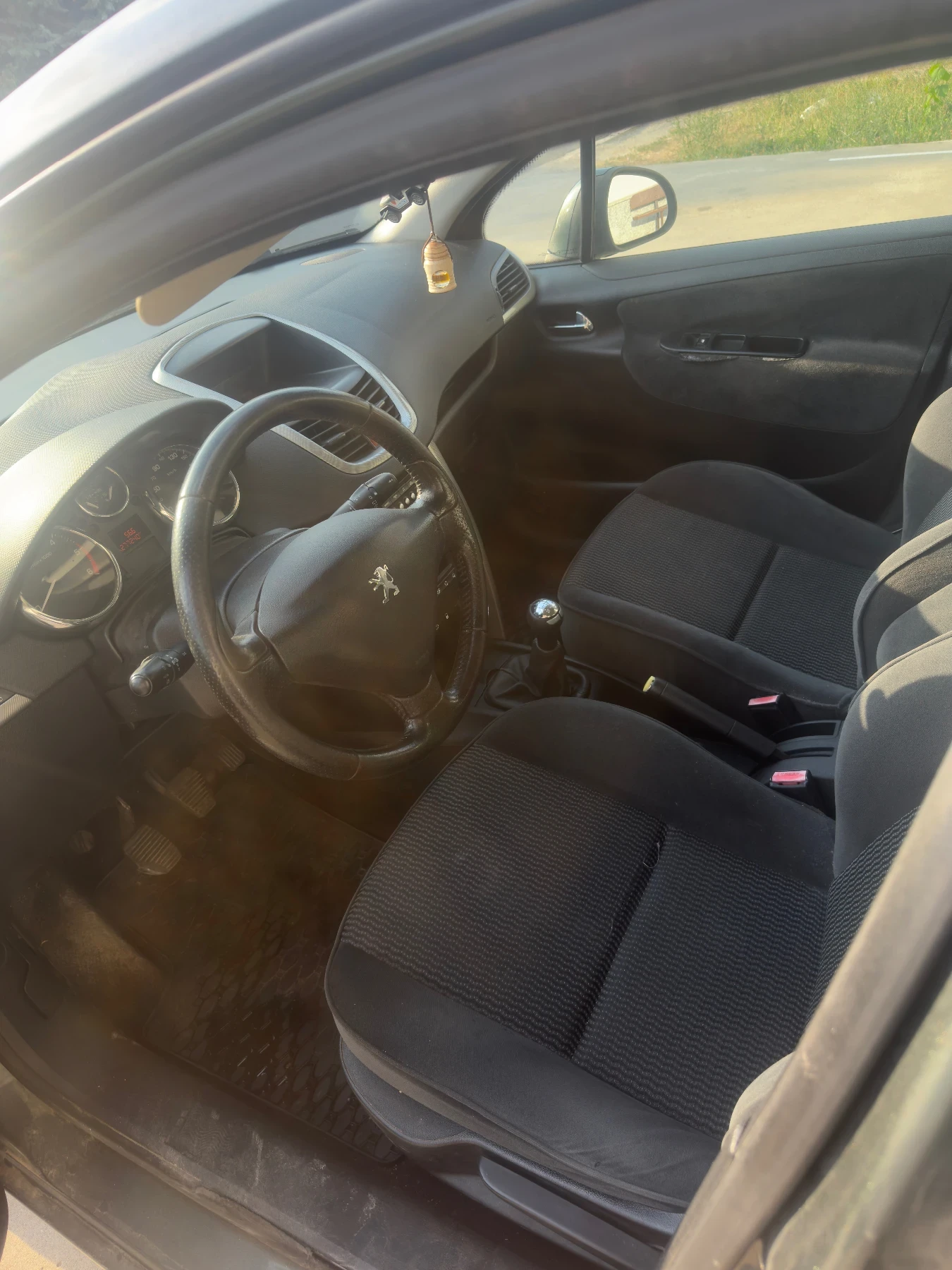 Peugeot 207, снимка 5 - Автомобили и джипове - 55832900
