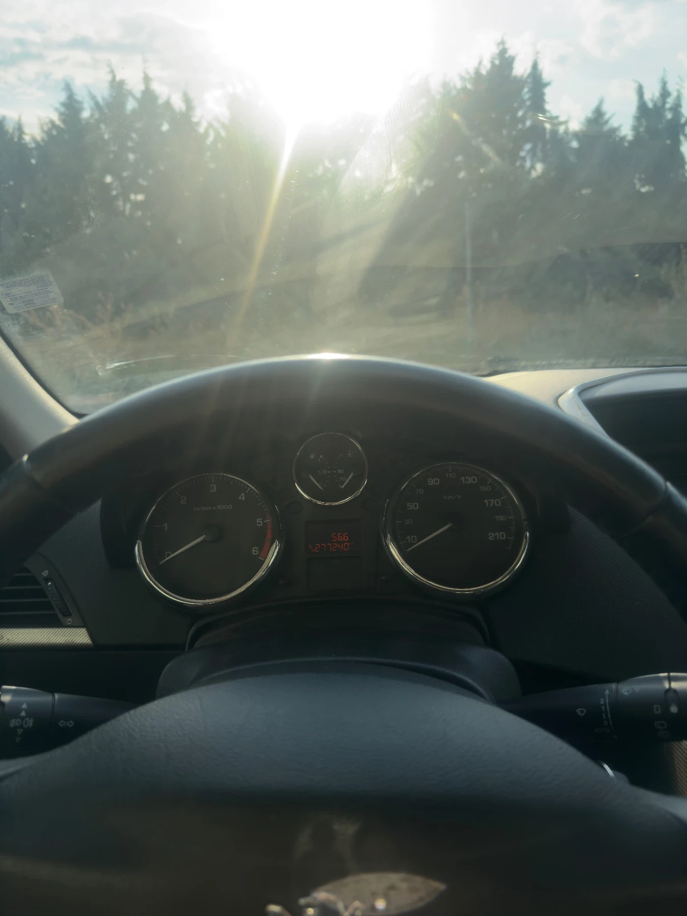 Peugeot 207, снимка 4 - Автомобили и джипове - 55832900