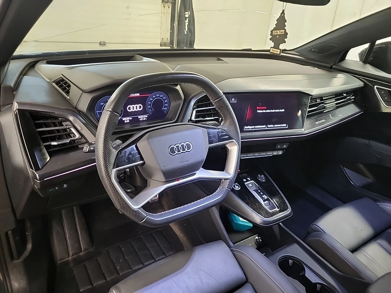 Audi E-Tron 55 QUATTRO / S-LINE / 360 / PANORAMA  , снимка 10 - Автомобили и джипове - 55847052