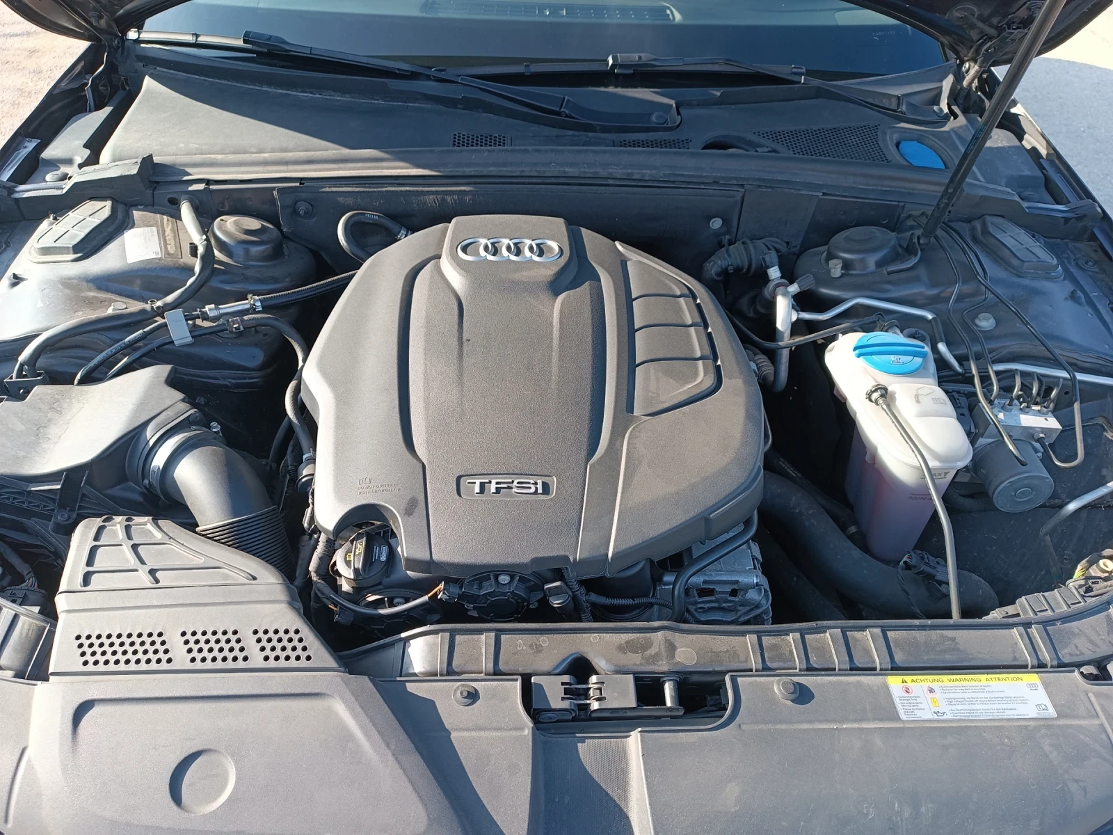 Audi A4 1.8 TFSI, снимка 9 - Автомобили и джипове - 55868116