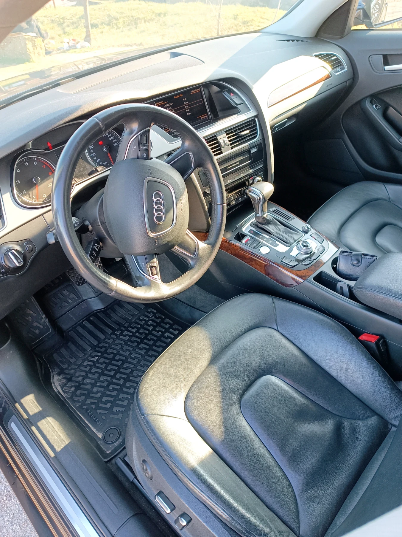 Audi A4 1.8 TFSI, снимка 11 - Автомобили и джипове - 55868116
