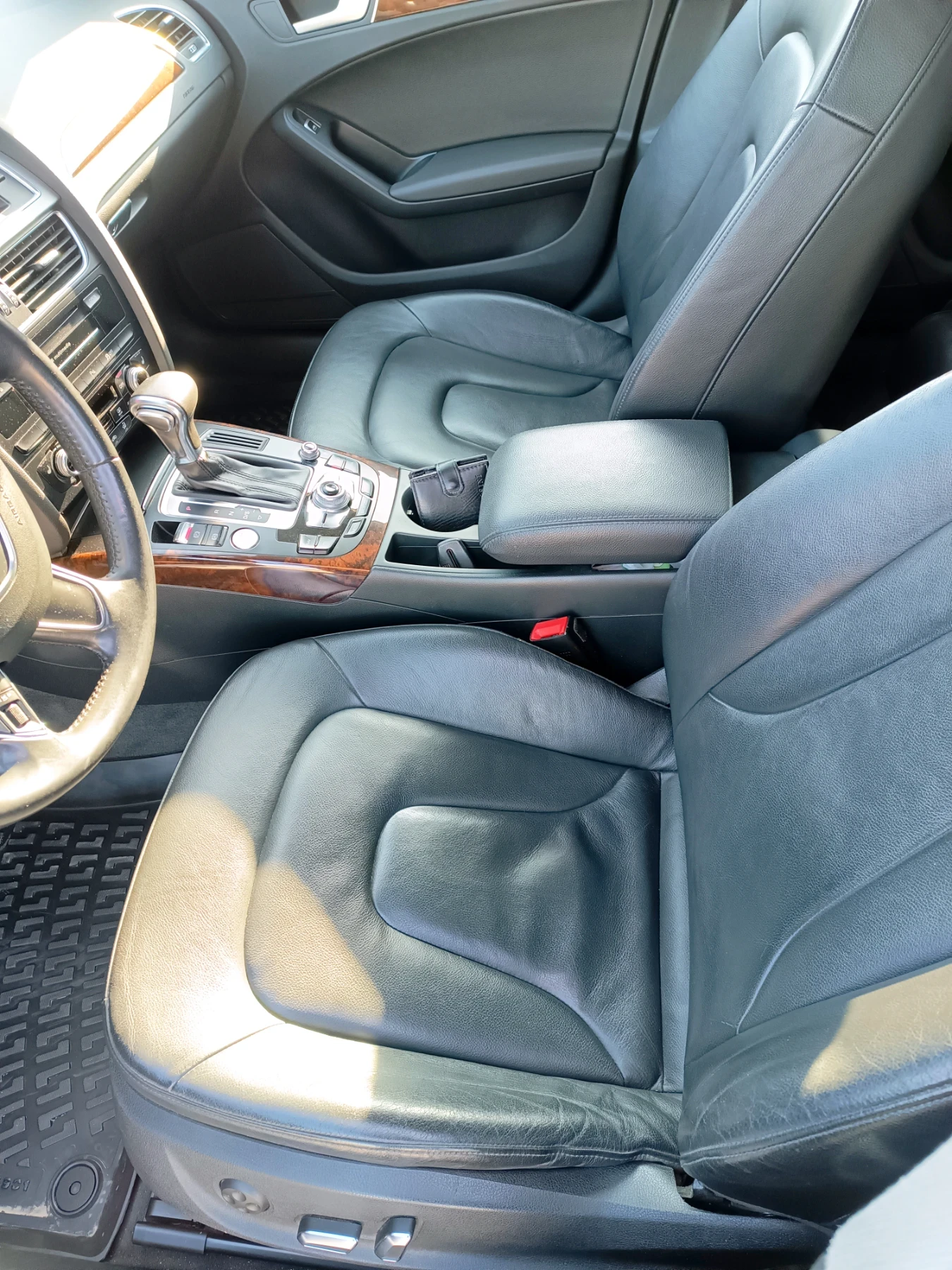 Audi A4 1.8 TFSI, снимка 12 - Автомобили и джипове - 55868116