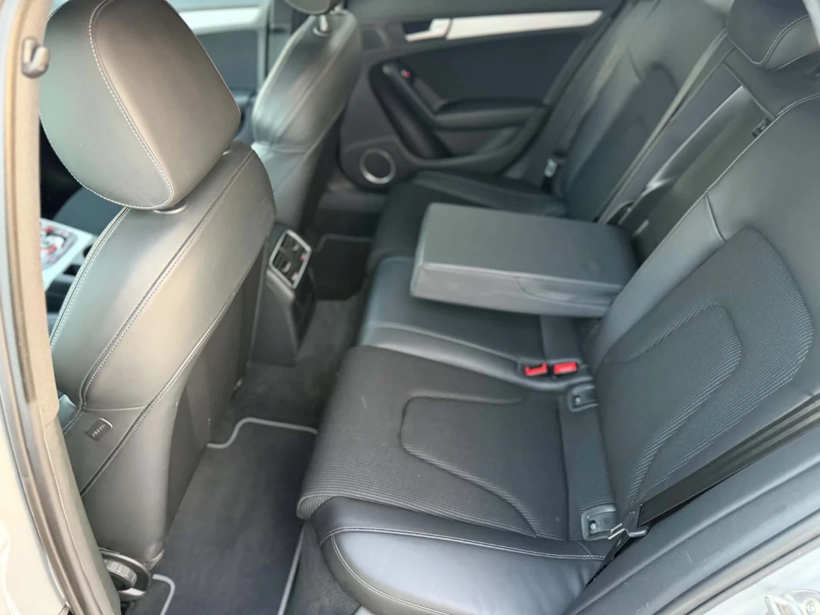 Audi A4 3xS-LINE, снимка 14 - Автомобили и джипове - 55957243