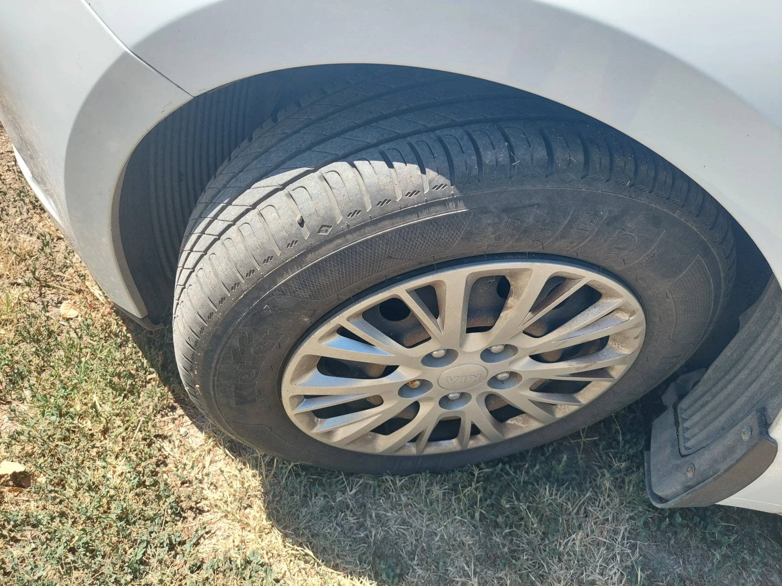 Kia Ceed, снимка 4 - Автомобили и джипове - 56229617