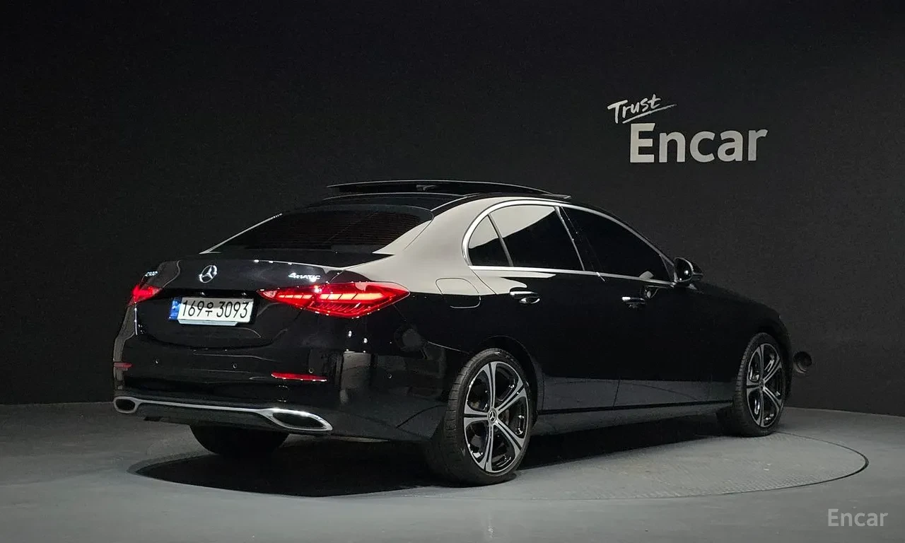 Mercedes-Benz C 300 4MATIC Avantgarde, БЕЗ ИНЦИДЕНТИ, ЦЕНА до БГ, снимка 2 - Автомобили и джипове - 56302440