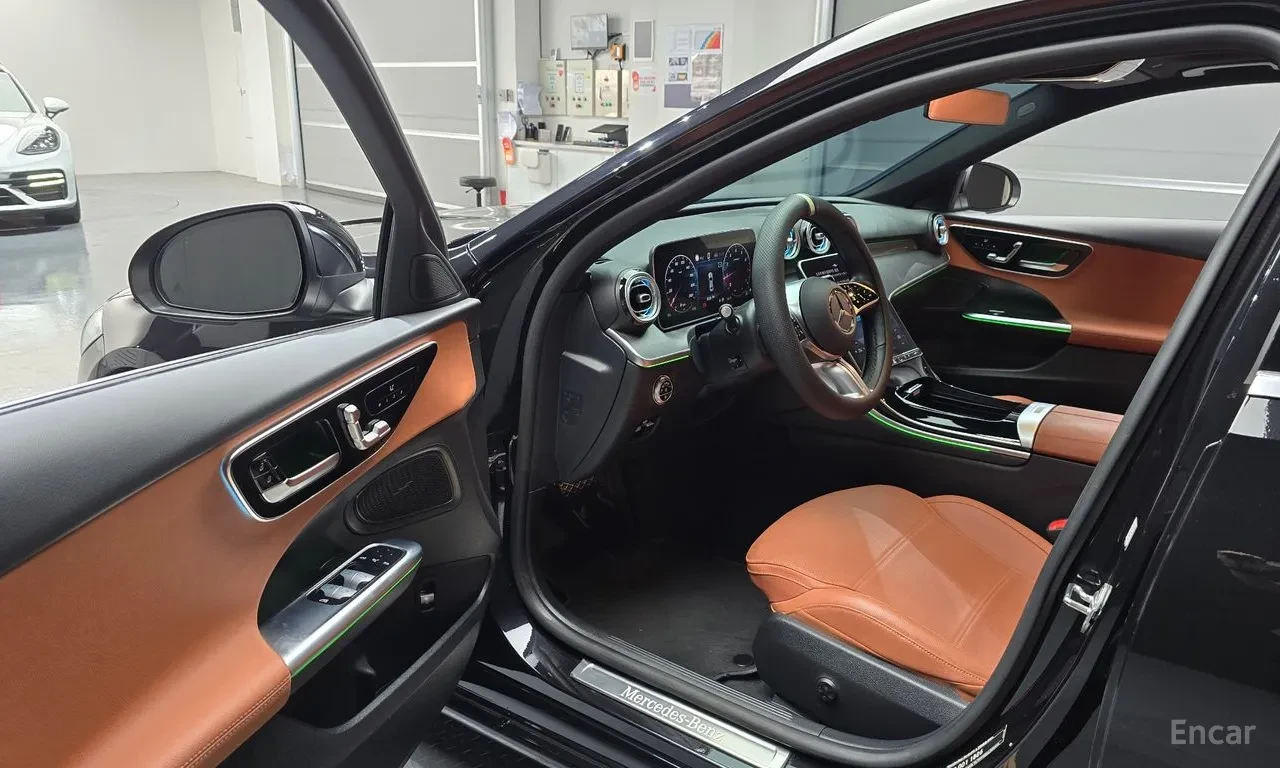 Mercedes-Benz C 300 4MATIC Avantgarde, БЕЗ ИНЦИДЕНТИ, ЦЕНА до БГ, снимка 10 - Автомобили и джипове - 56302440
