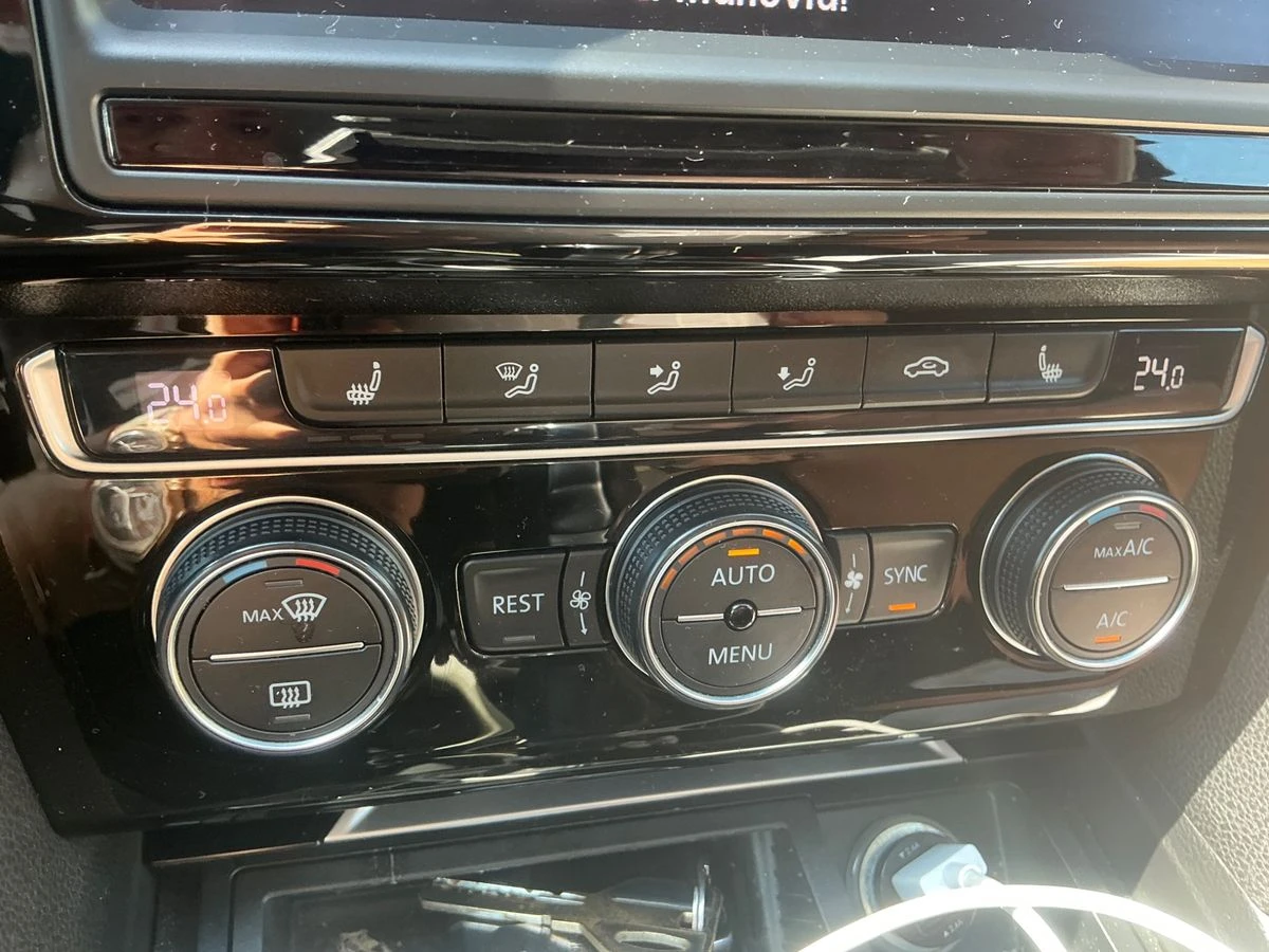 VW Passat 2.0TDi-DSG= DIGITAL* LED* ����* DISTRONIC* NAVi | Mobile.bg � ����������� 12