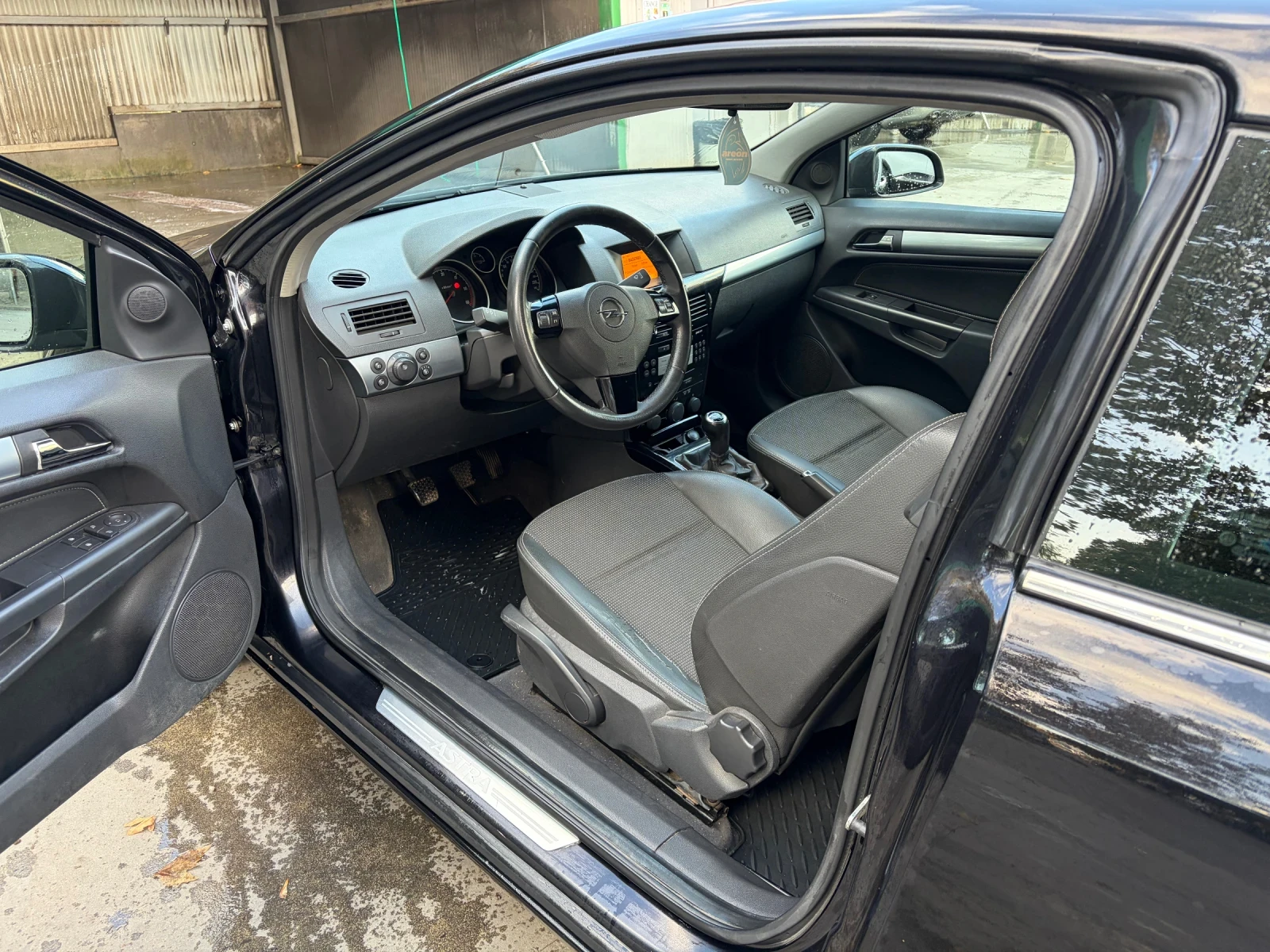 Opel Astra GTC  COSMO, снимка 7 - Автомобили и джипове - 56549781
