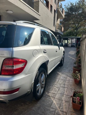  Mercedes-Benz ML 320