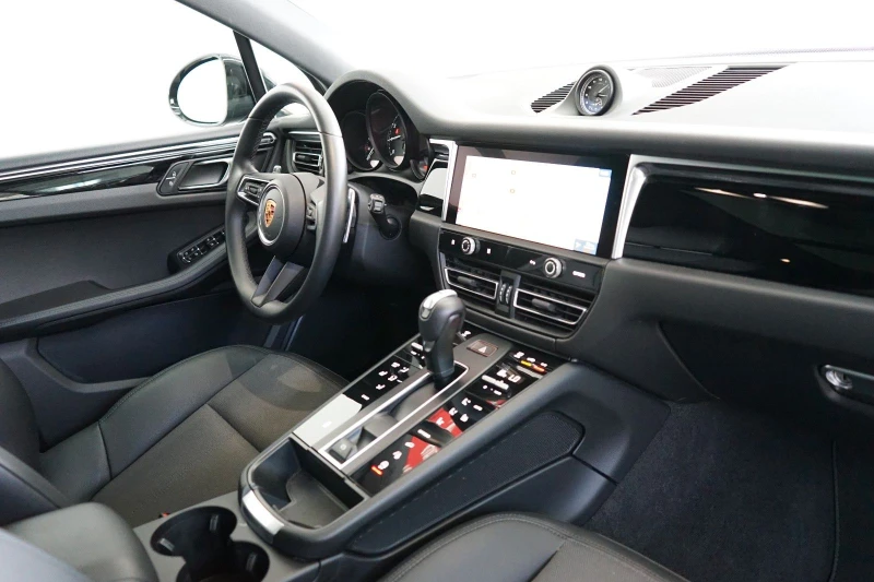 Porsche Macan 2.0 T/ LED PDLS/ PANORAMA/ CAMERA/ , снимка 13 - Автомобили и джипове - 47506272