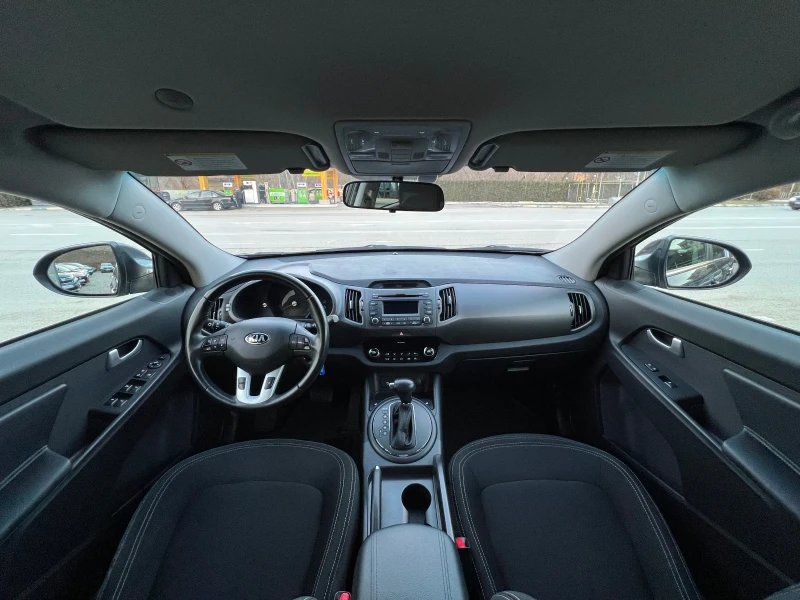 Kia Sportage 2.0i 4х4 ШВЕЙЦАРИЯ, снимка 9 - Автомобили и джипове - 49349246