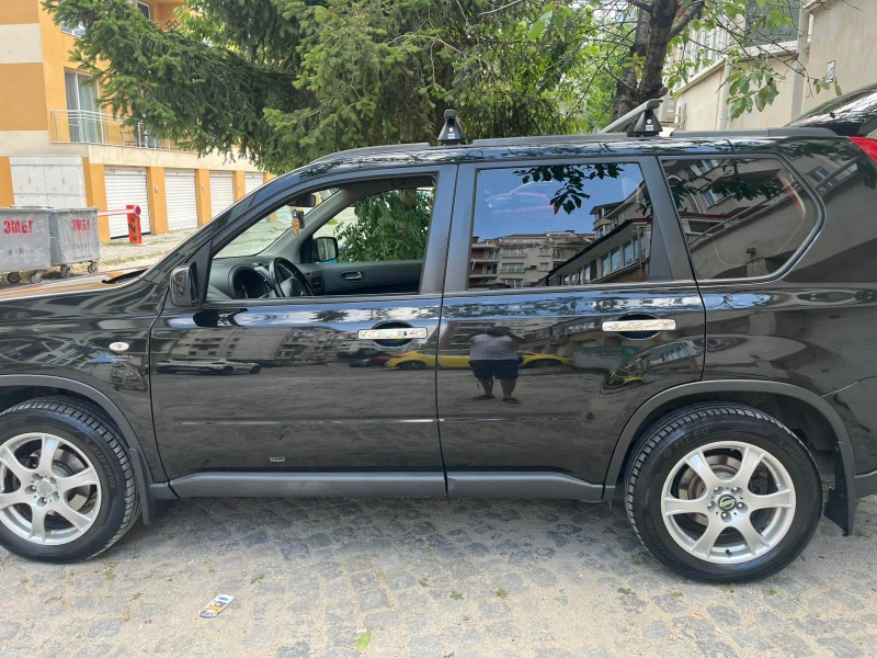 Nissan X-trail, снимка 13 - Автомобили и джипове - 51967695