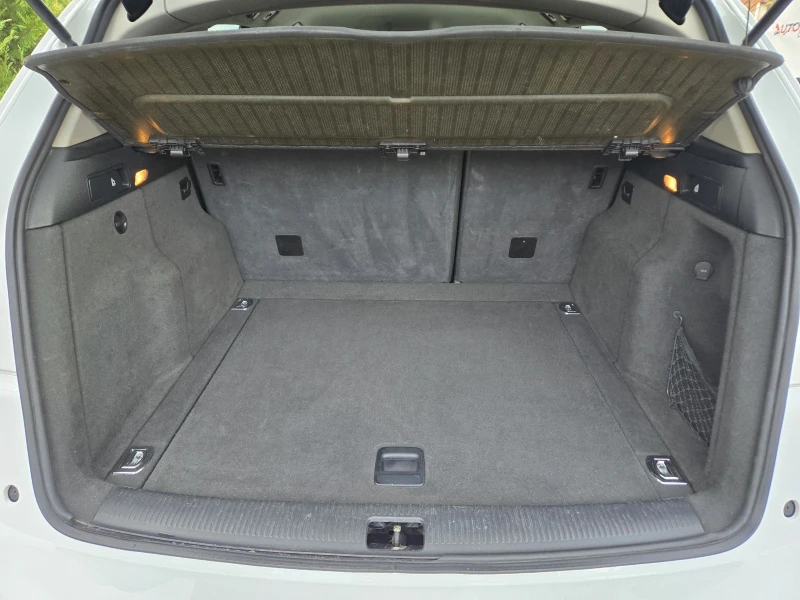 Audi Q5 3.0TDI-239кс= АВТОМАТ= S-Line= 4x4= LED= NAVI, снимка 10 - Автомобили и джипове - 52171709