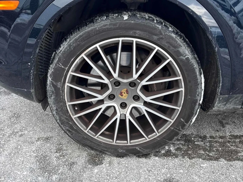Porsche Cayenne 2022 Coupe AWD * CARFAX * БЕЗ ПЪРВОНАЧАЛНА ВНОСКА, снимка 6 - Автомобили и джипове - 52793652