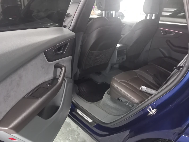 Audi Q8, снимка 6 - Автомобили и джипове - 53100348